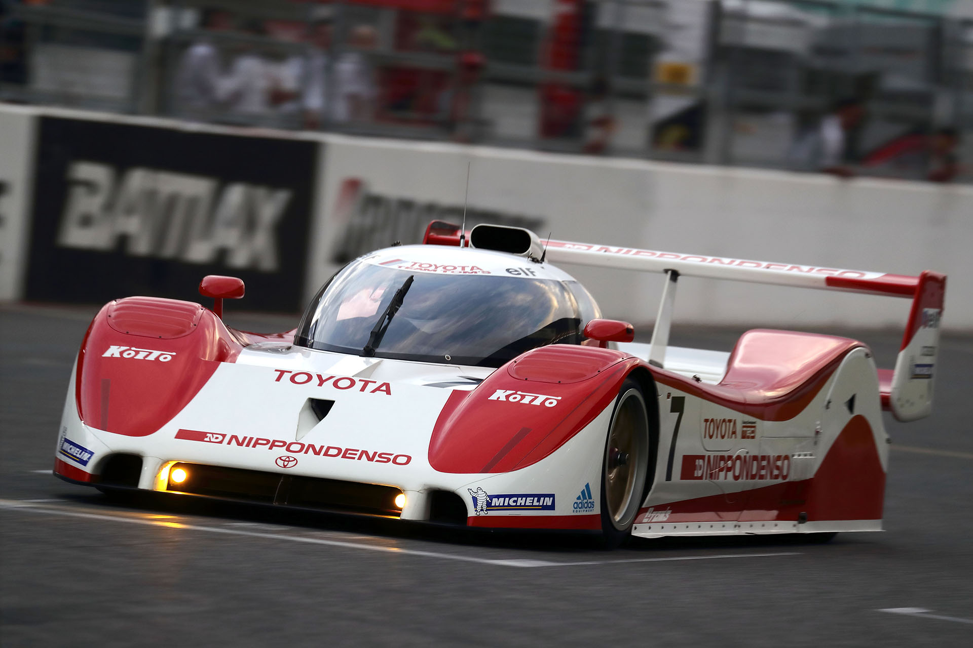 幻のルマン制覇】悲運の名車トヨタ GT-One(TS020)とは？｜モーター天国